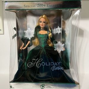 Holiday Barbie 2004